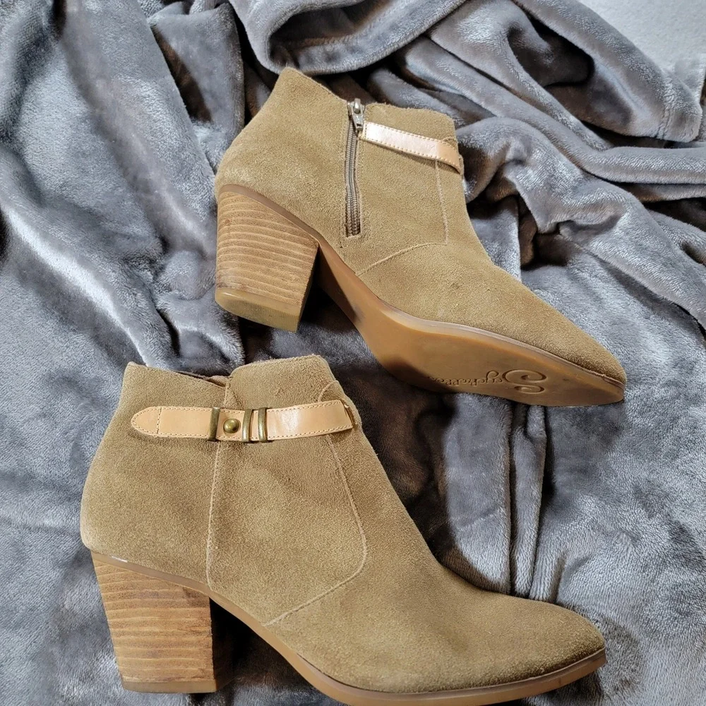 Seychelles Ankle Booties Womens 8.5 Brown Fair Suede Stacked Heel Pointed Toe